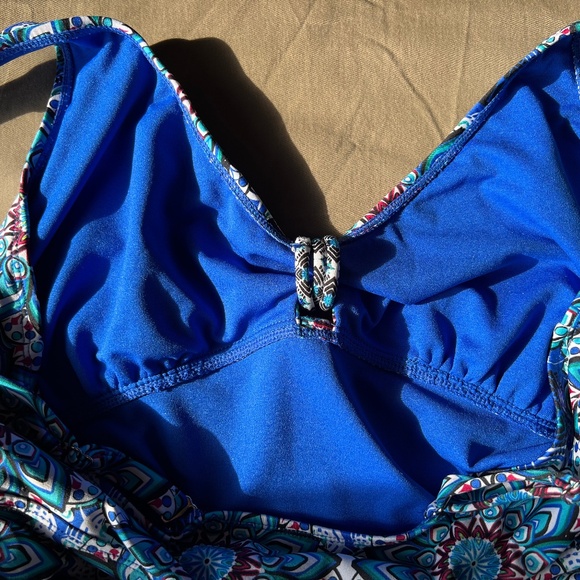 Tankini Swim top with Vintage flair - Picture 13 of 13